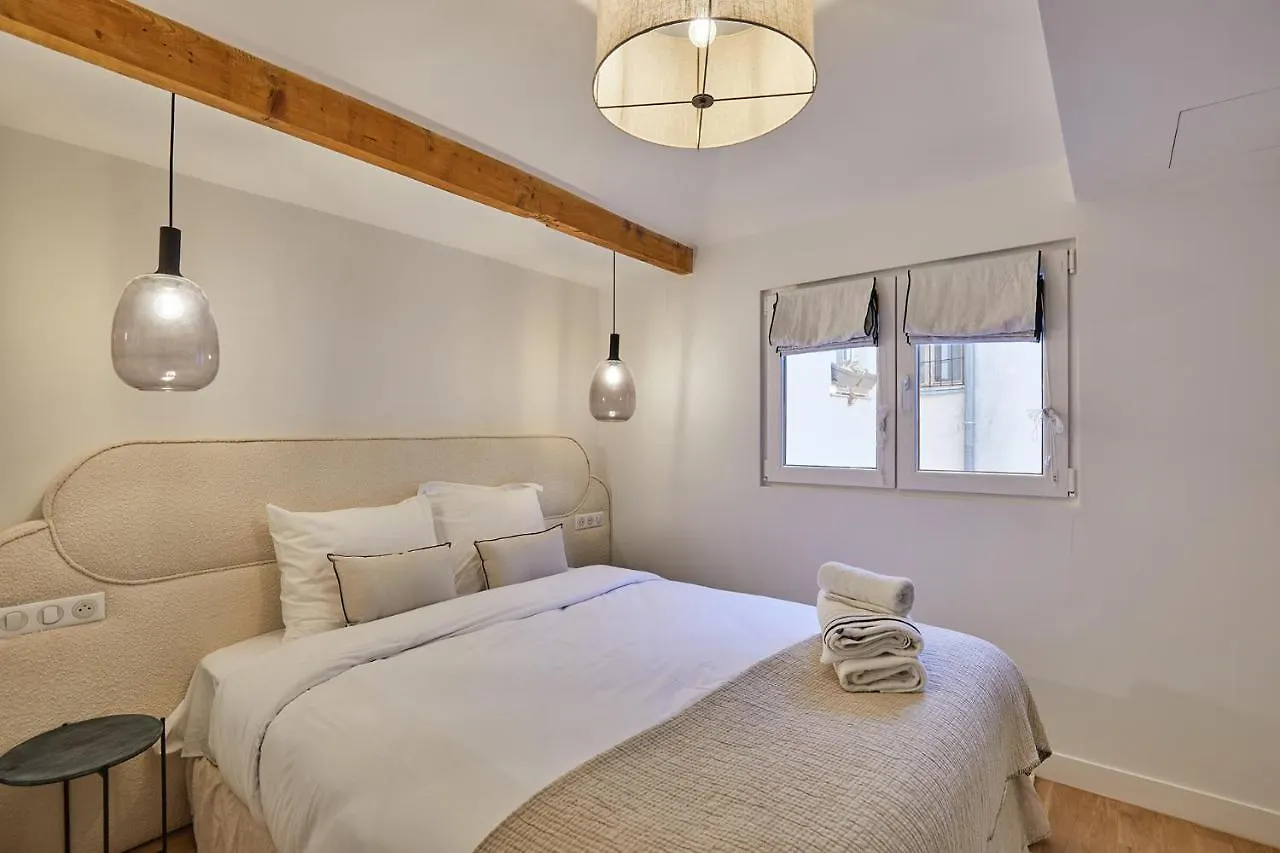 Residense Au Coeur De Paris By Studio Prestige
