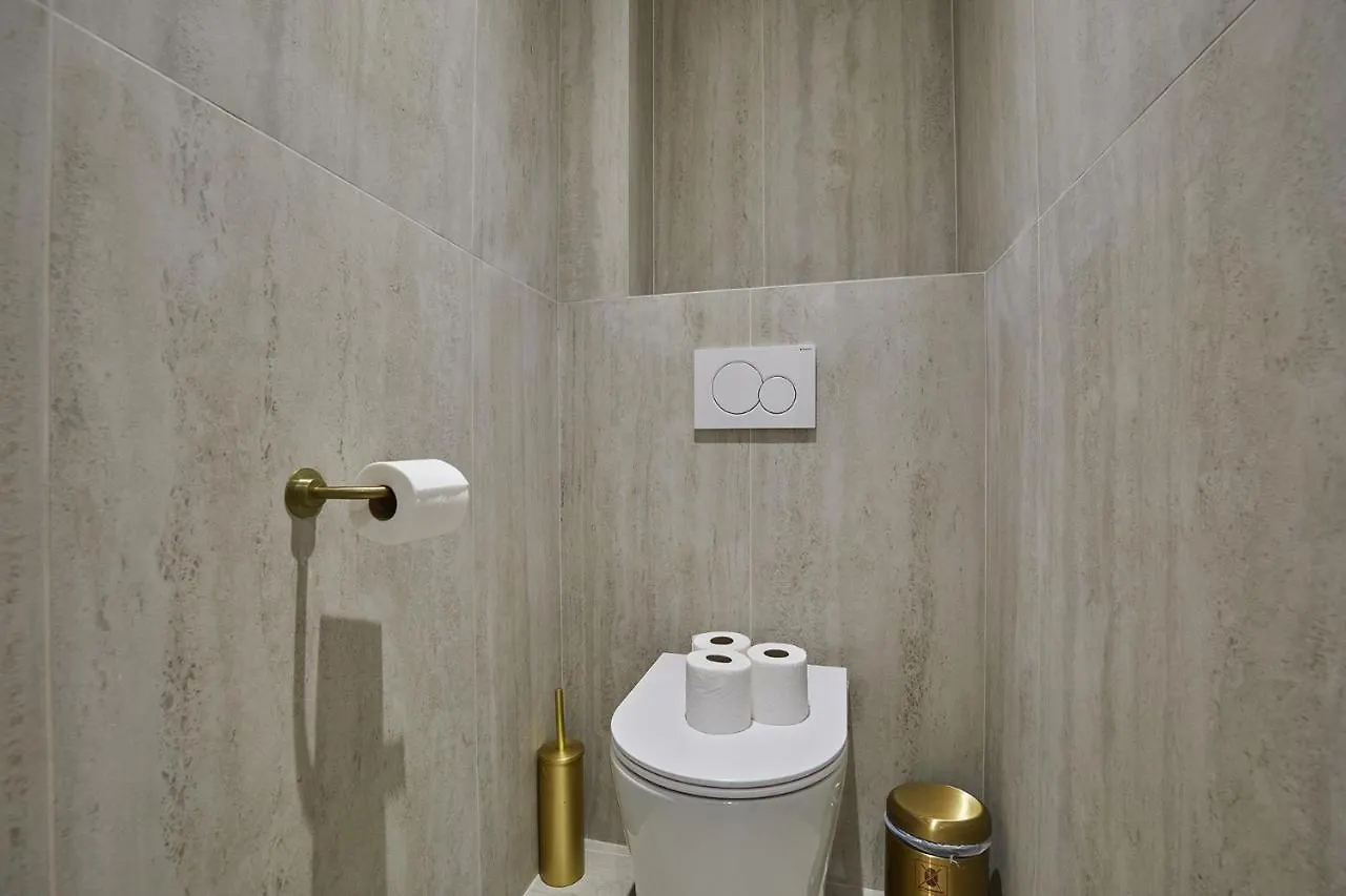 Residense Au Coeur De Paris By Studio Prestige 0*,  France