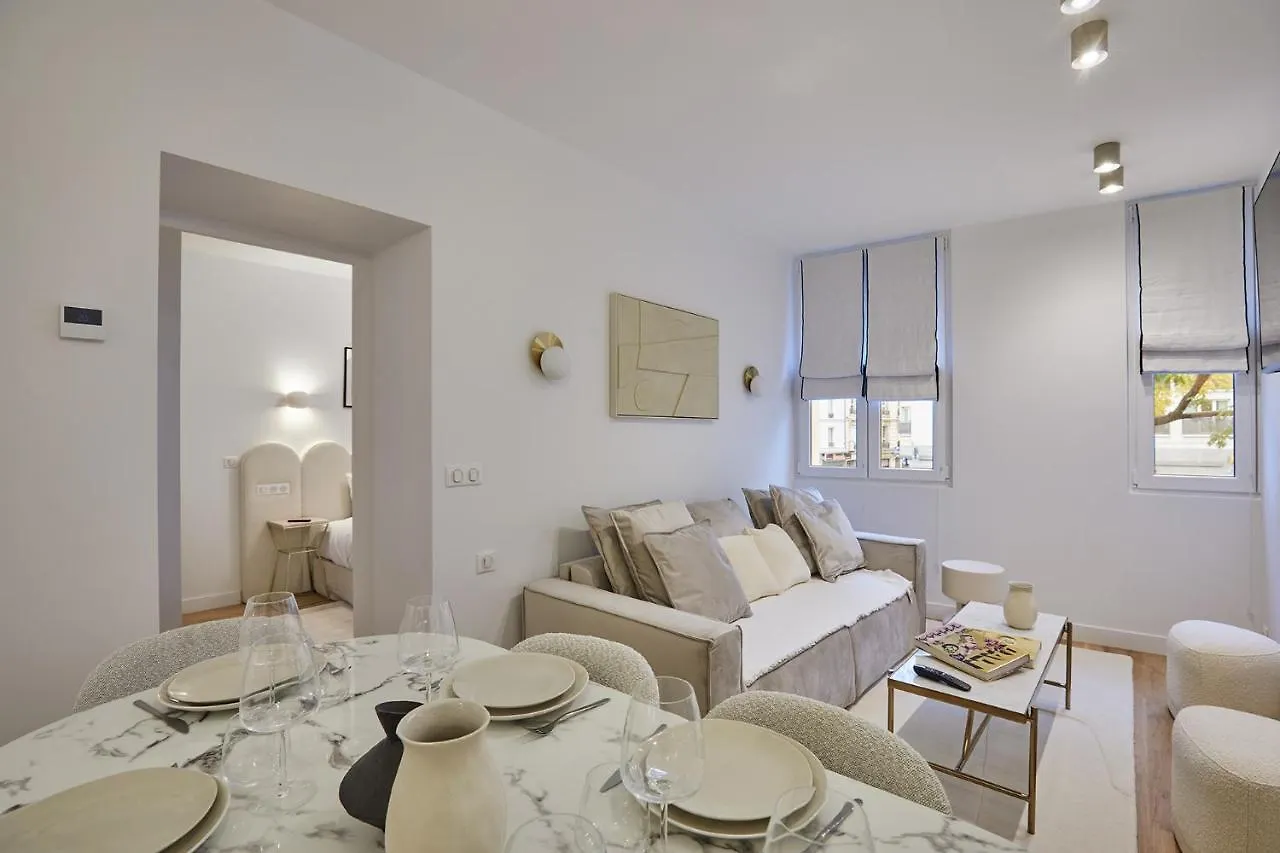 Residense Au Coeur De Paris By Studio Prestige France